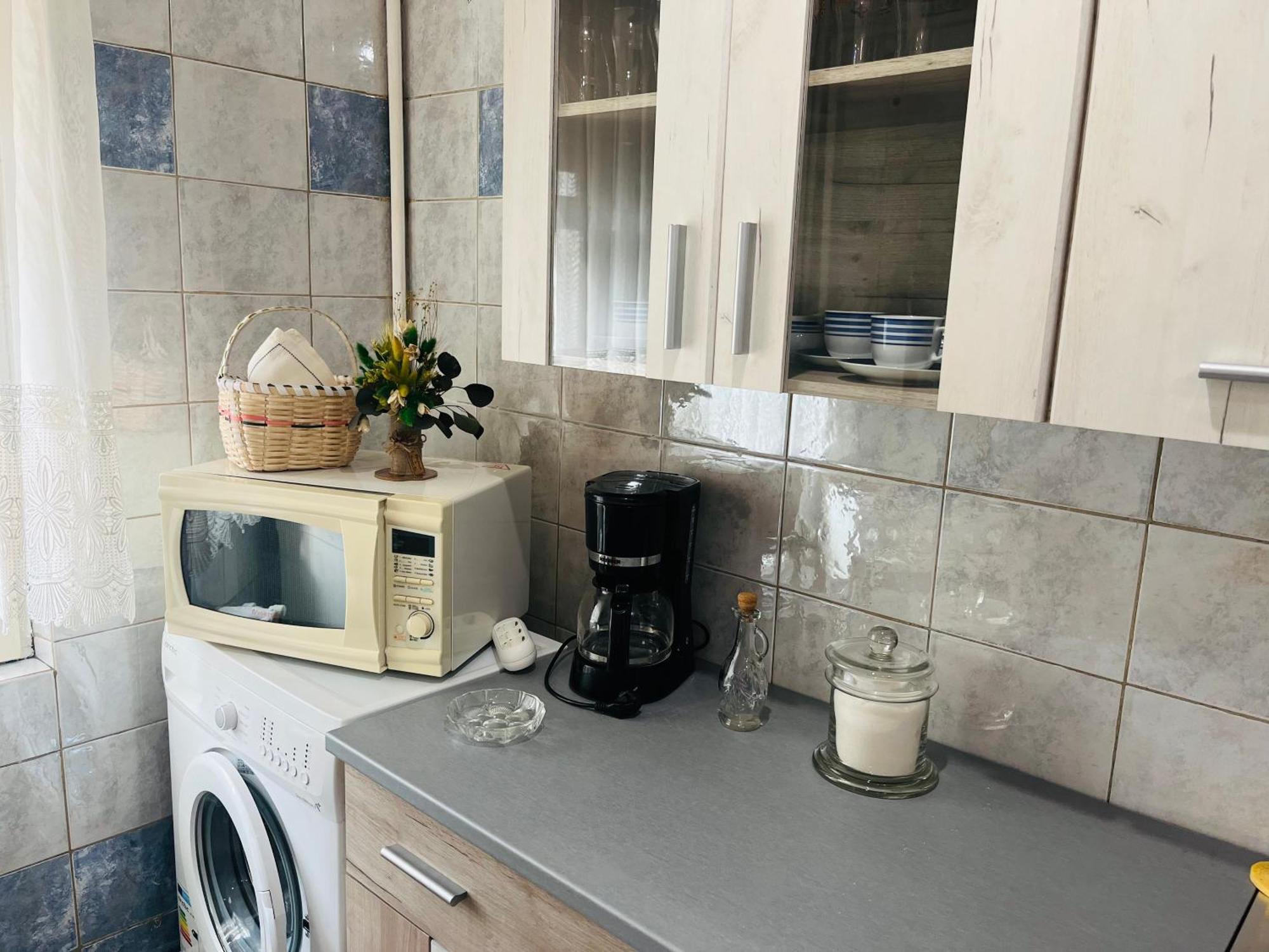 Apartament Cornelia Buzău Eksteriør billede
